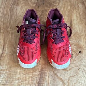 Men's Adidas D.O.N. Basketball Shoes size 7.5